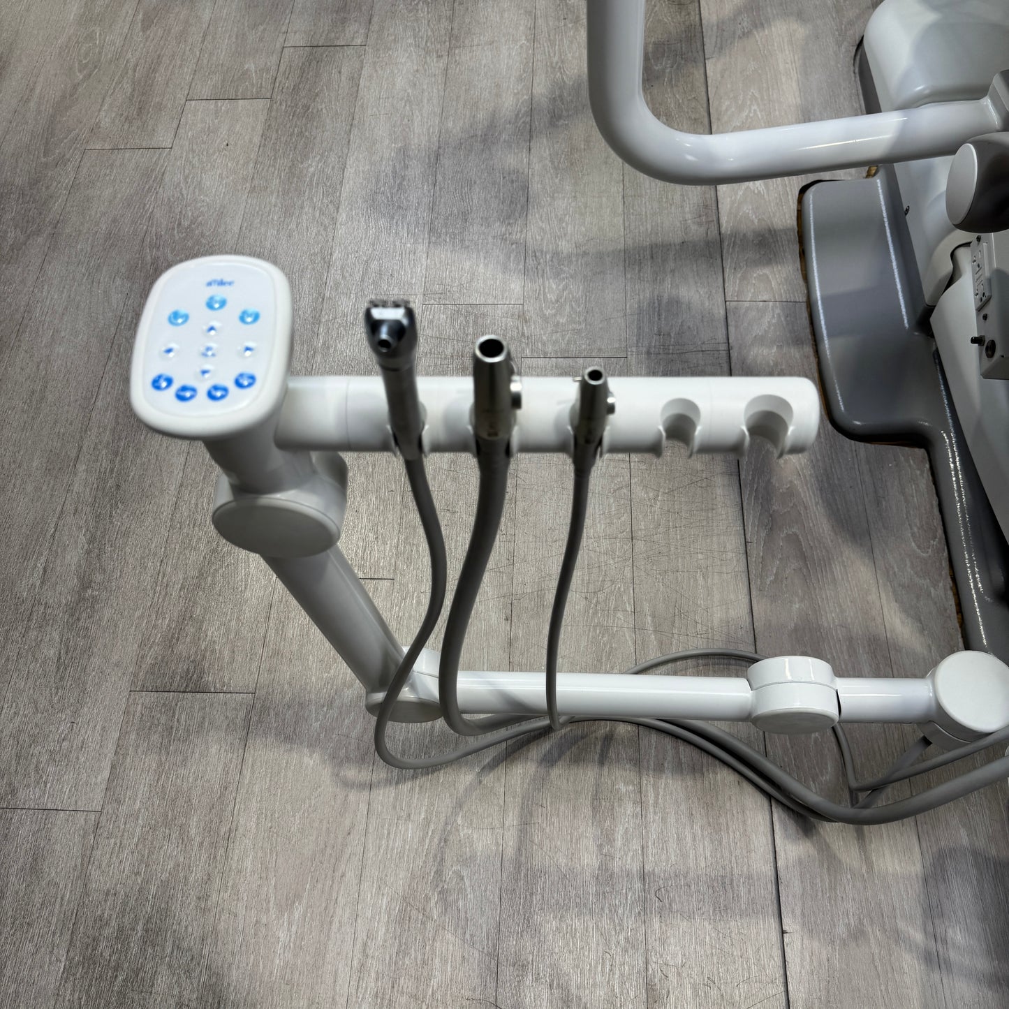 A‑dec 511R/532R Dental Chair Package