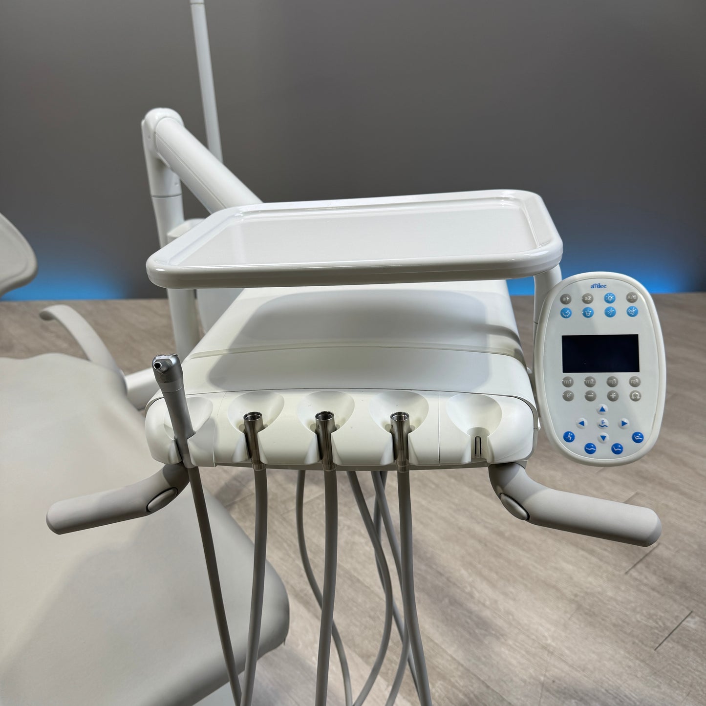 A‑dec 511R/532R Dental Chair Package