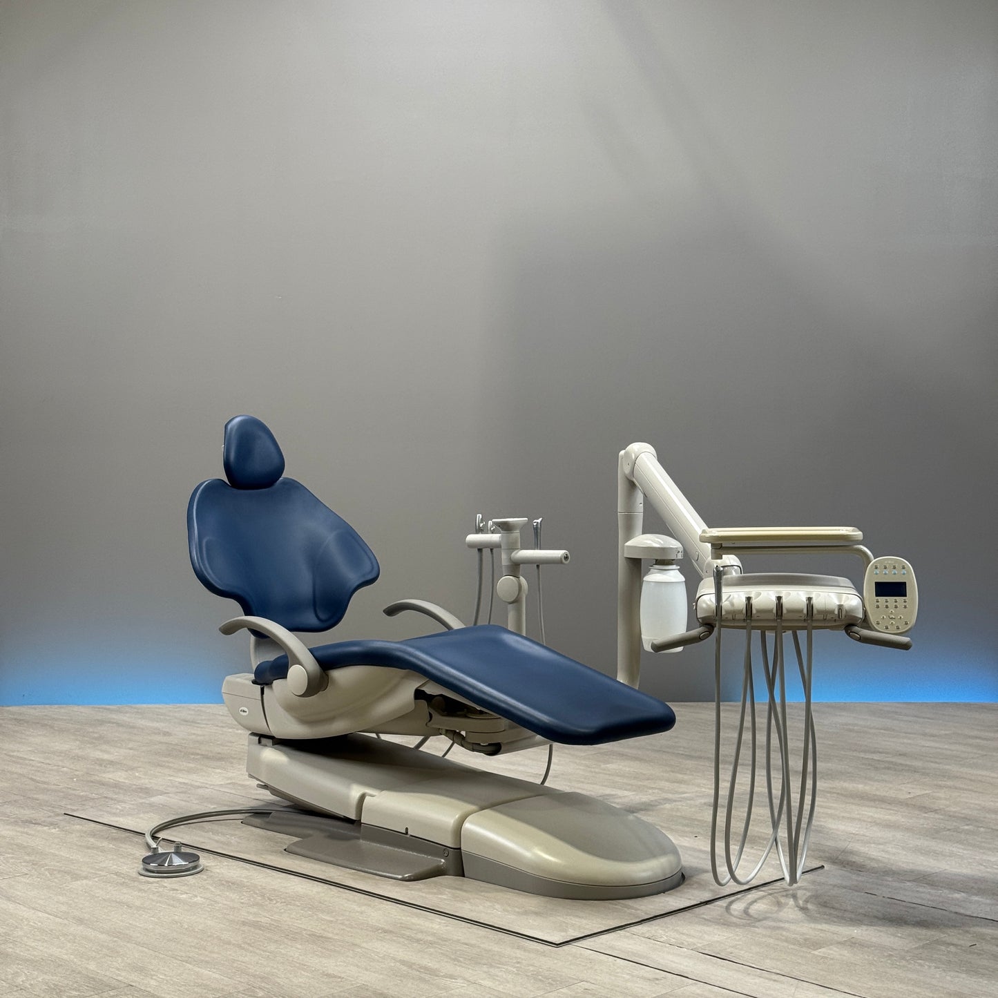 A‑dec 511R/532R Dental Chair Package