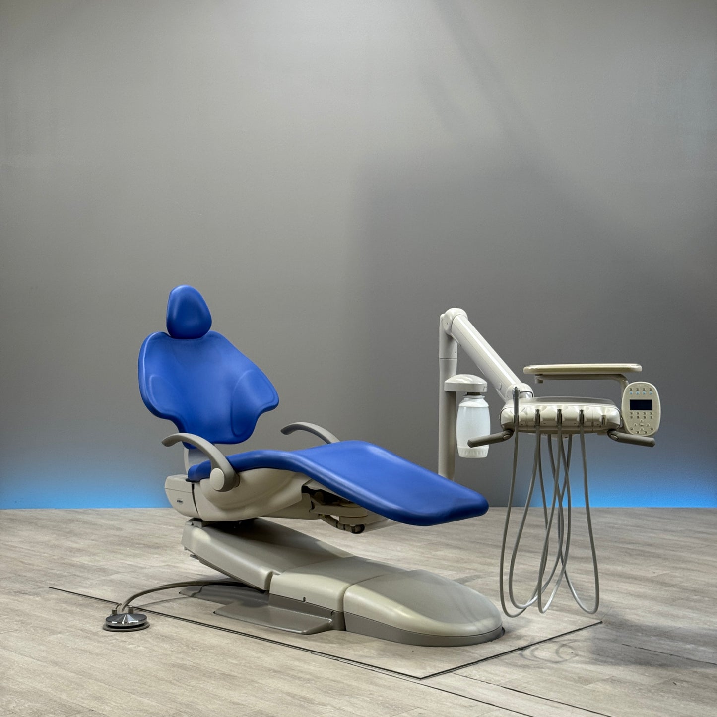 A‑dec 511R/532R Dental Chair Package
