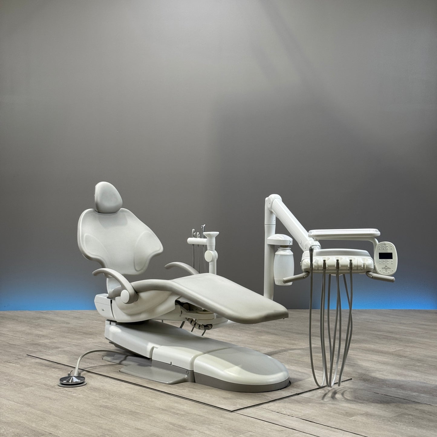 A‑dec 511R/532R Dental Chair Package