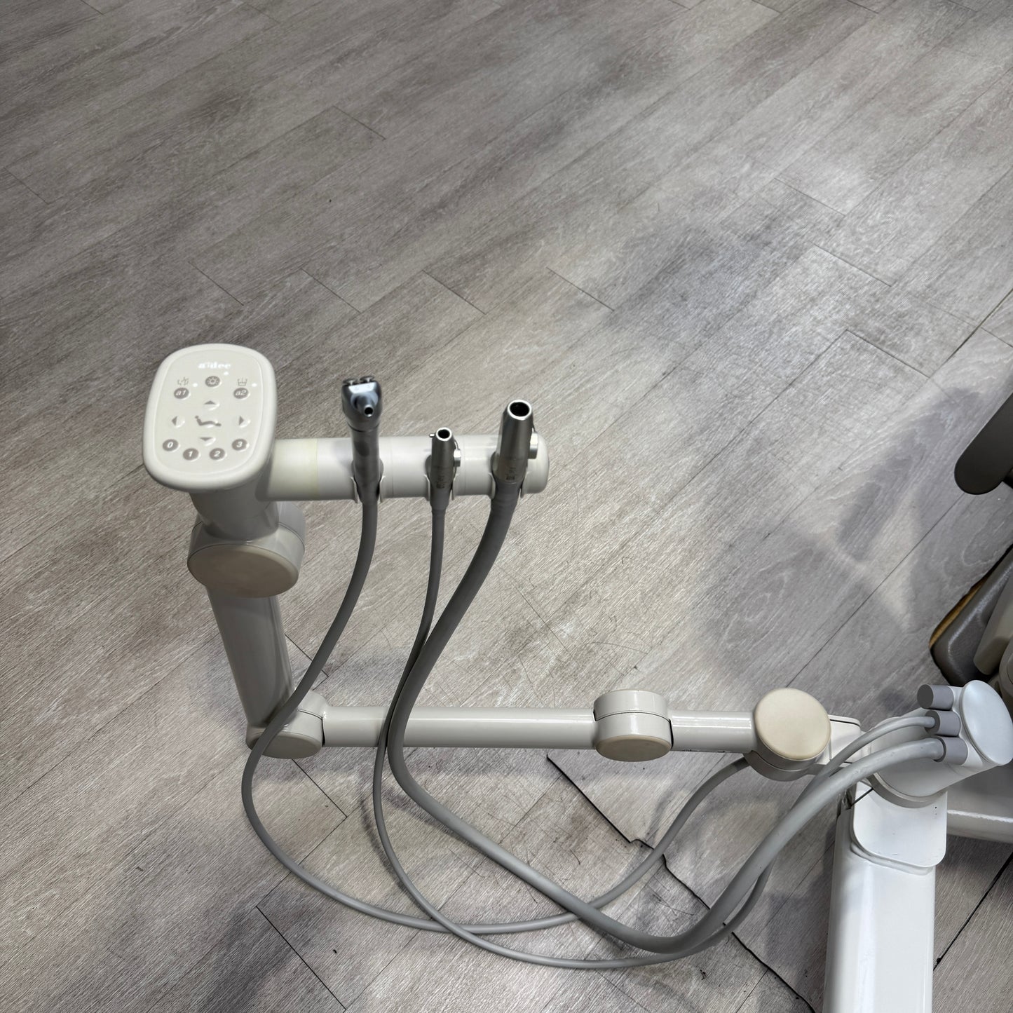 A‑dec 511R/532R Dental Chair Package