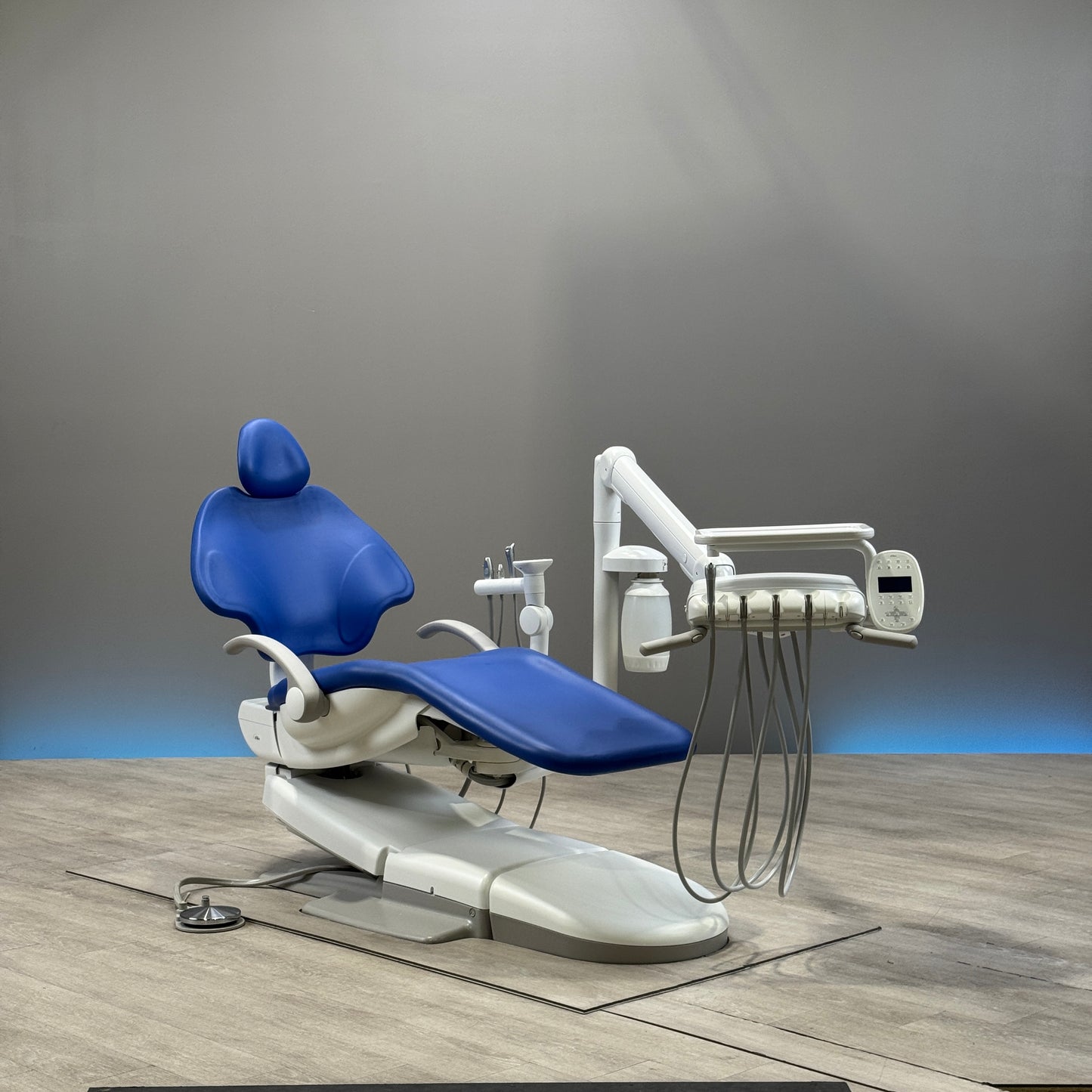 A‑dec 511R/532R Dental Chair Package
